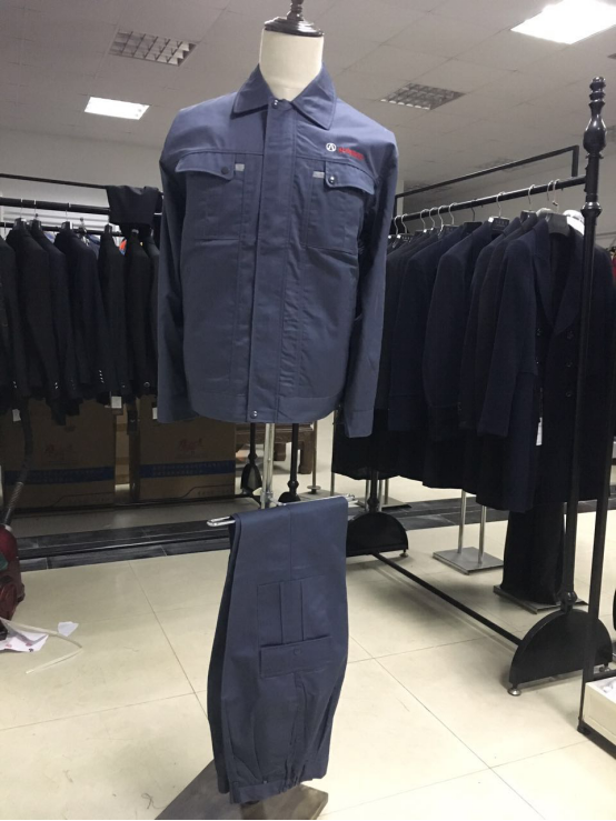  汽车4S工作服款式